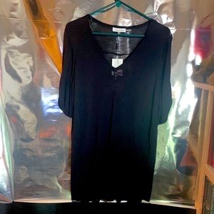 Selling a black thin , size large Calvin Klein sweater